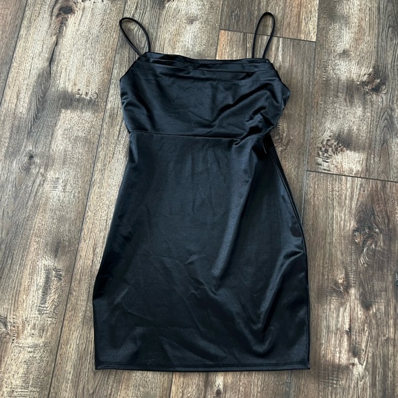 Windsor Junior Women’s Black Satin Mini Dress Draped Sweetheart Cocktail Size L - Picture 5 of 13